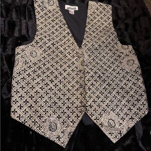 2 Vintage Effecti size L Elegant Black and Gold Patterned Vest Unisex